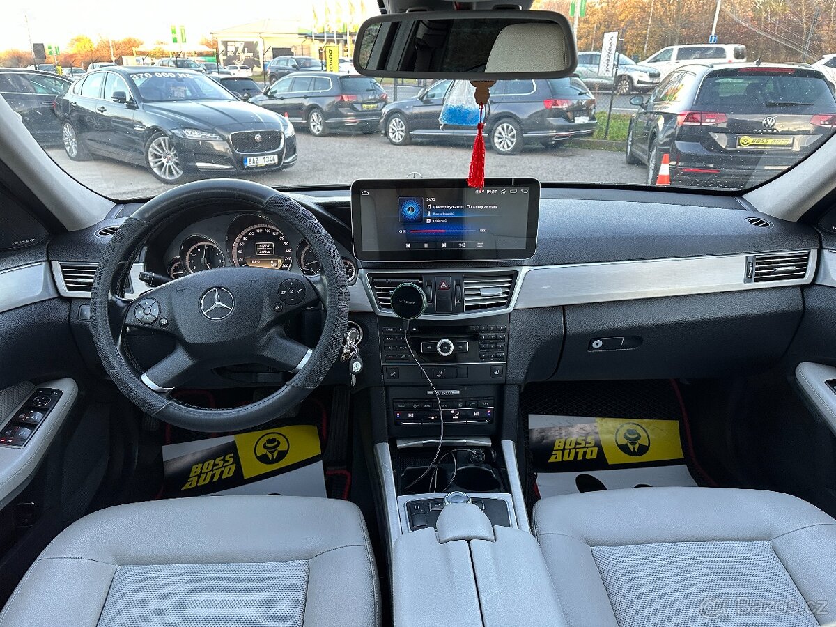 Mercedes-Benz E 350 2011 - 9