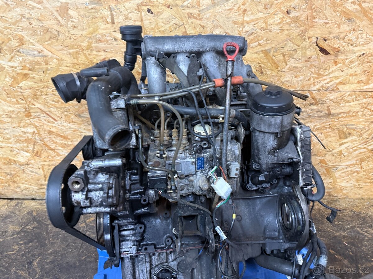 NASTROJENÝ MOTOR MERCEDES VITO W638 2.3D 72KW OM601.970 - 9
