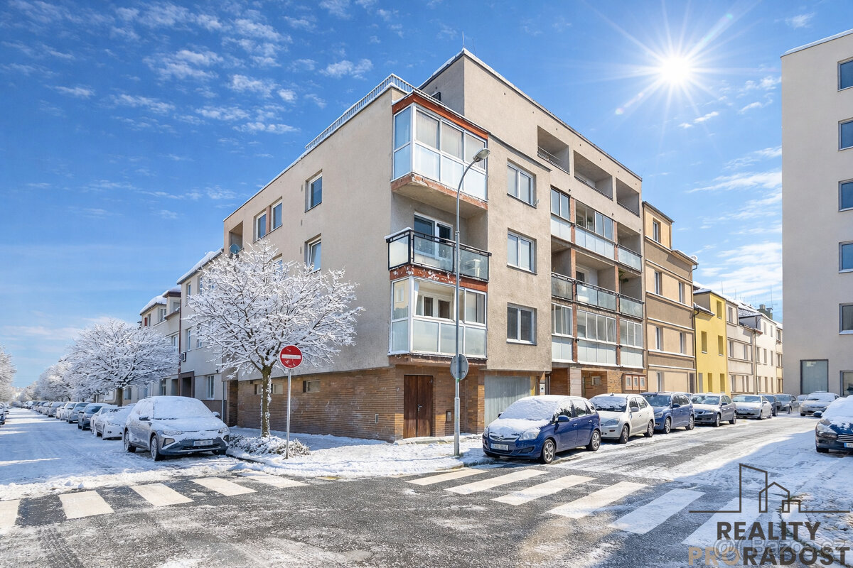 Prodej bytu, 3+kk, Pardubice - 9