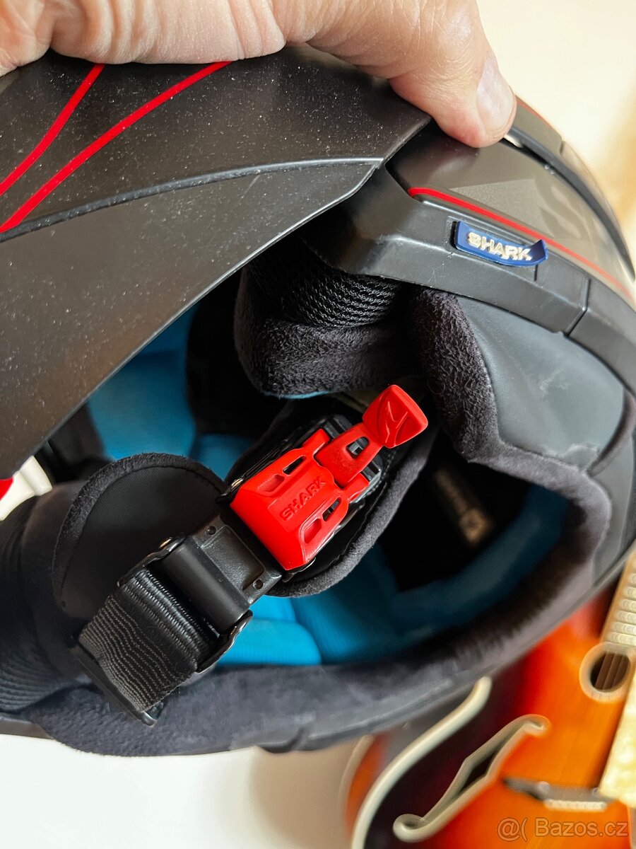 Překlápěcí helma Shark vel. 60 - 9