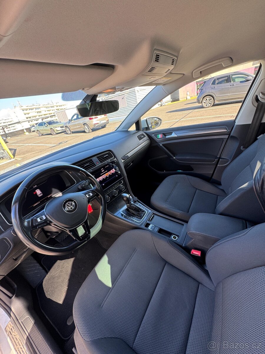 VOLKSWAGEN GOLF VARIANT, 1,6tdi, NOVÁ STK, AUTOMAT - 9