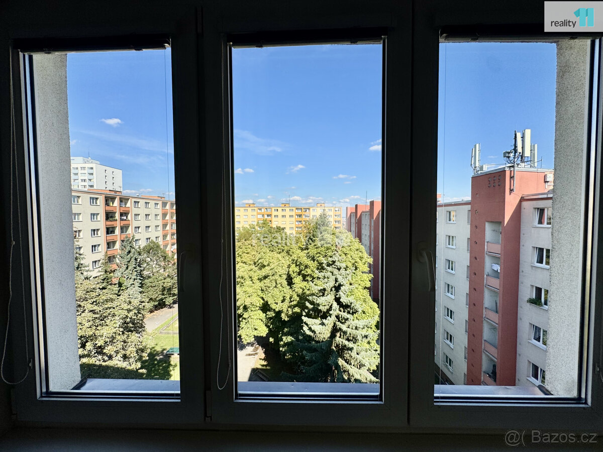 prodej bytu 2+1, 56m2, Praha 6 - 9