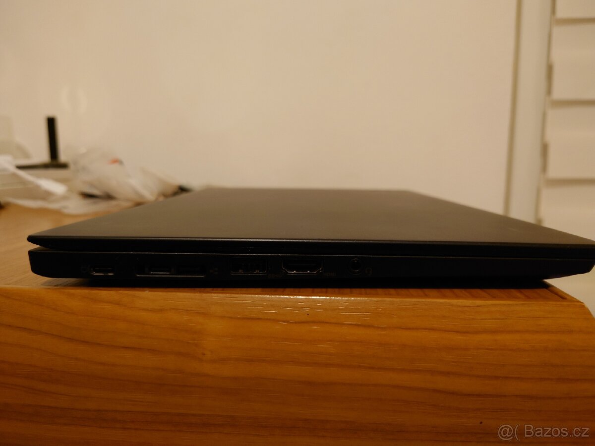 Lenovo ThinkPad A285 - 9
