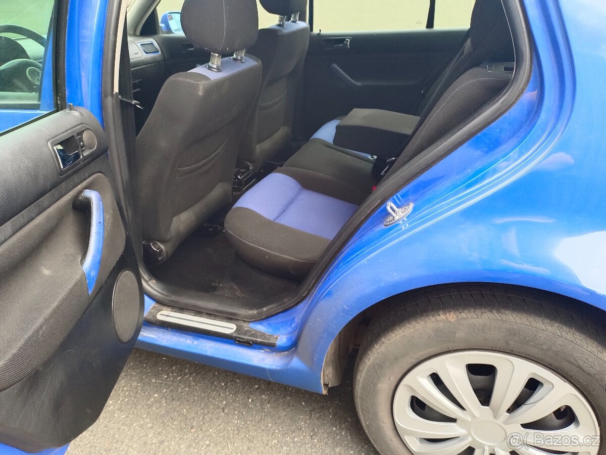 VW Golf lV 1.6 16V, STK 2027 - 9