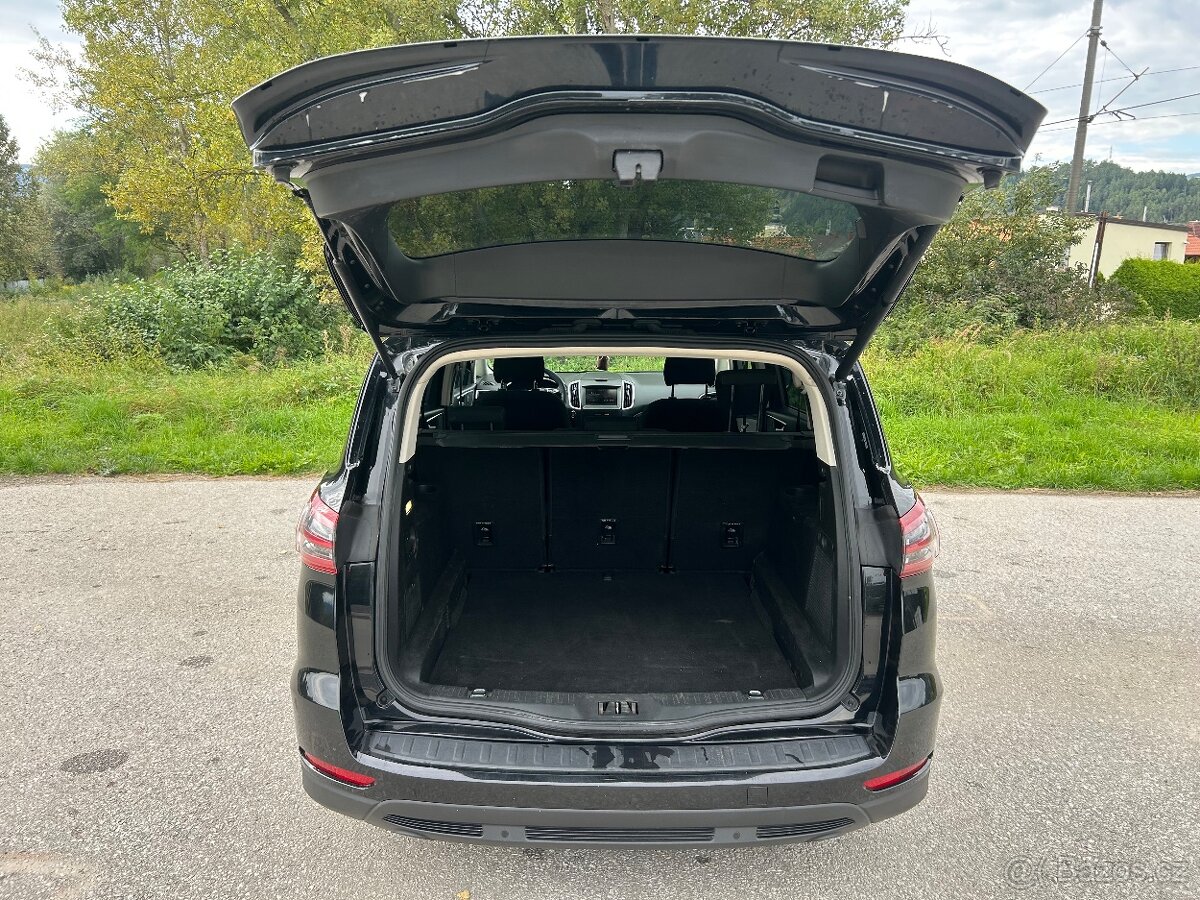 Ford S-Max 2.0TDCi 110kW. 2016 - - 9