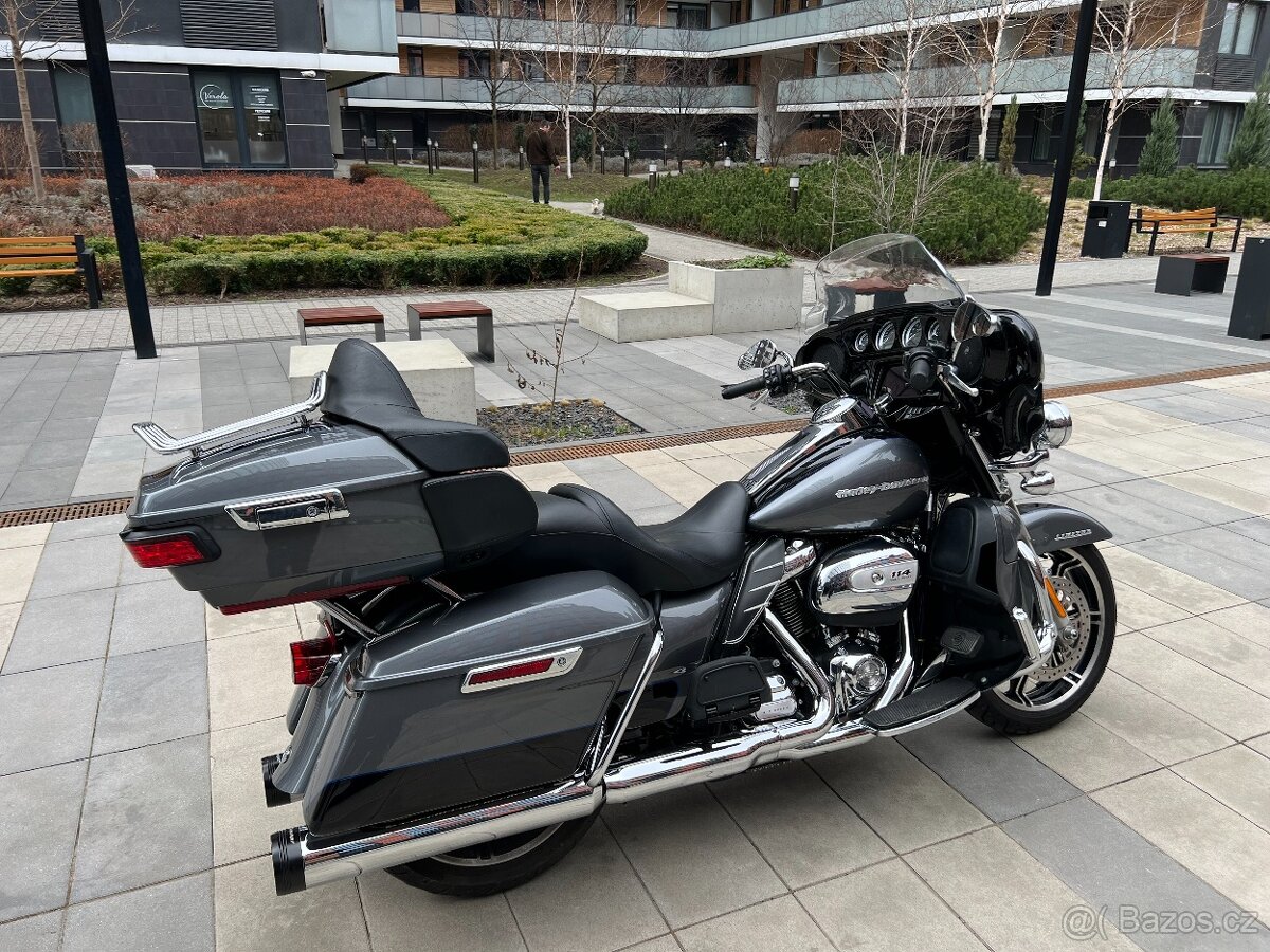Harley-Davidson Touring Electra Glide Ultra Limited - 9