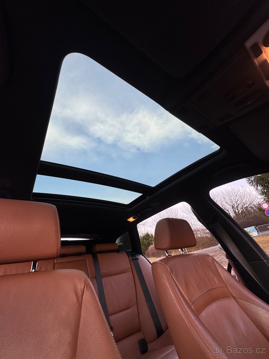 Bmw e91 325D lci - 9