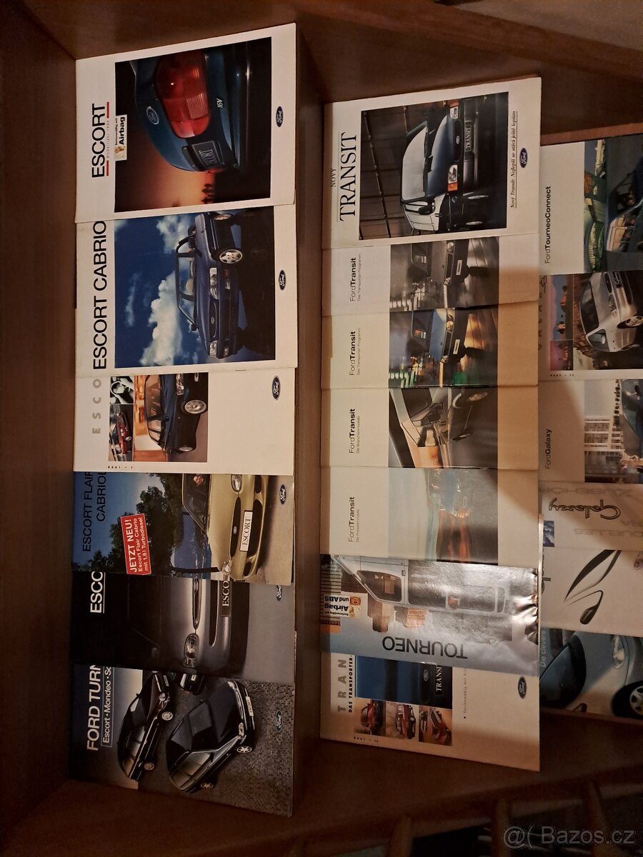 Prodám dobové prospekty Ford - 9