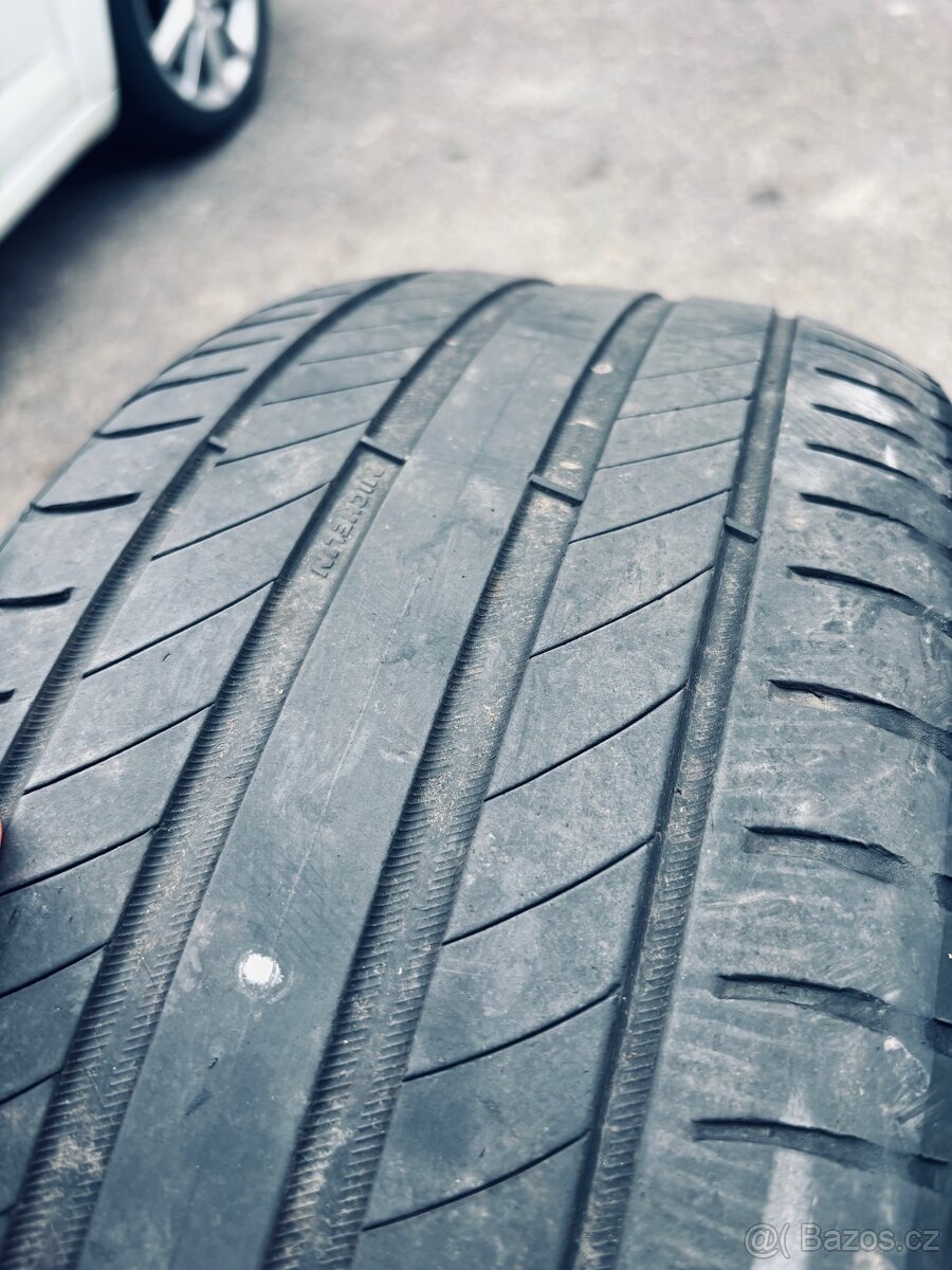 Pneu letní 225/45/17 - 9