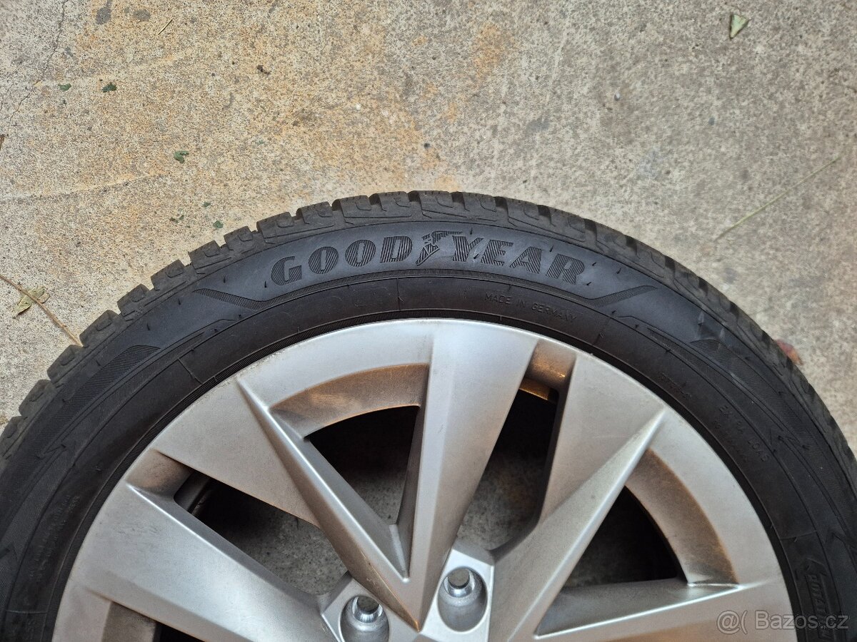 ALU kola ŠKODA"Rotare"ET46 5x112 Zimní pneu 205/55/R17 - 9