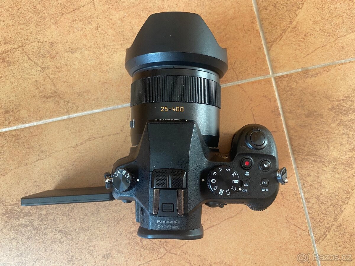 Panasonic Lumix DMC FZ-1000 - 9