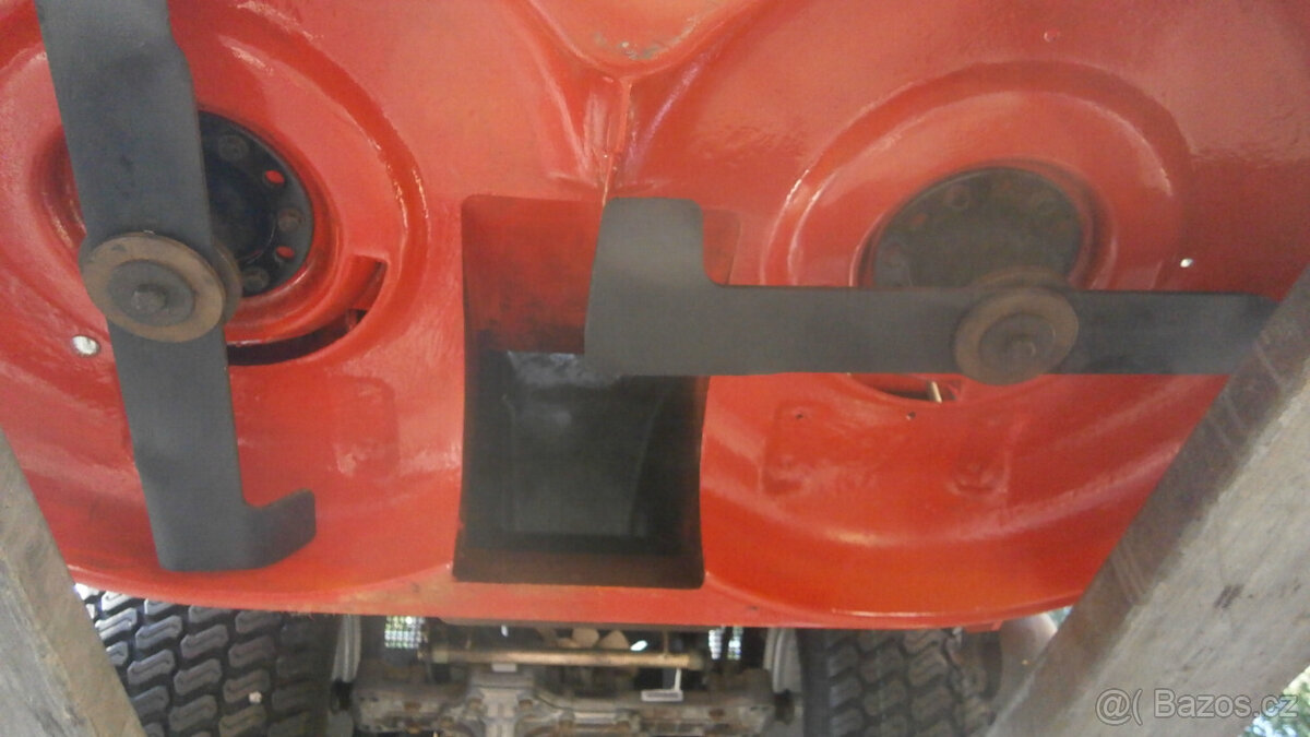 Zahradní traktor Snapper RD2140 - 9