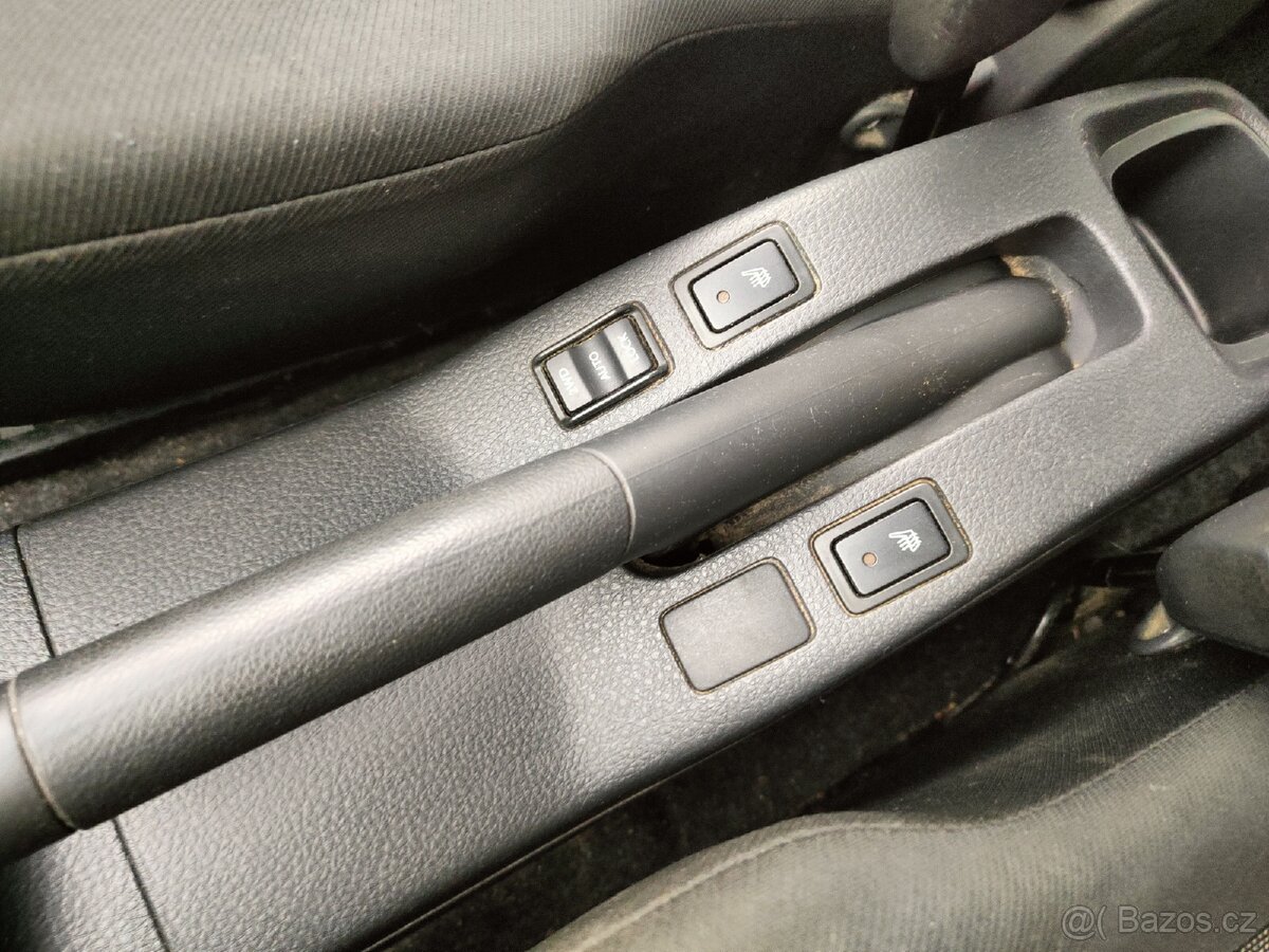 Prodám Suzuki Swift SX4 - 9