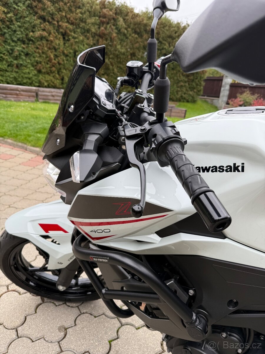 Kawasaki Z400 - 9