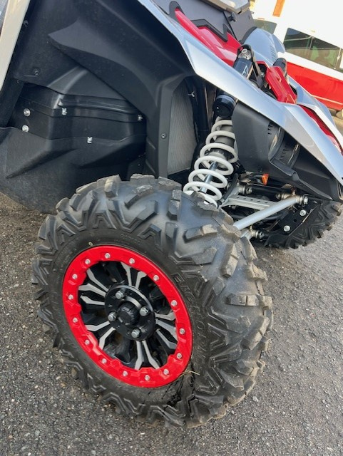 YAMAHA YXZ 1000R side-by-side - 9