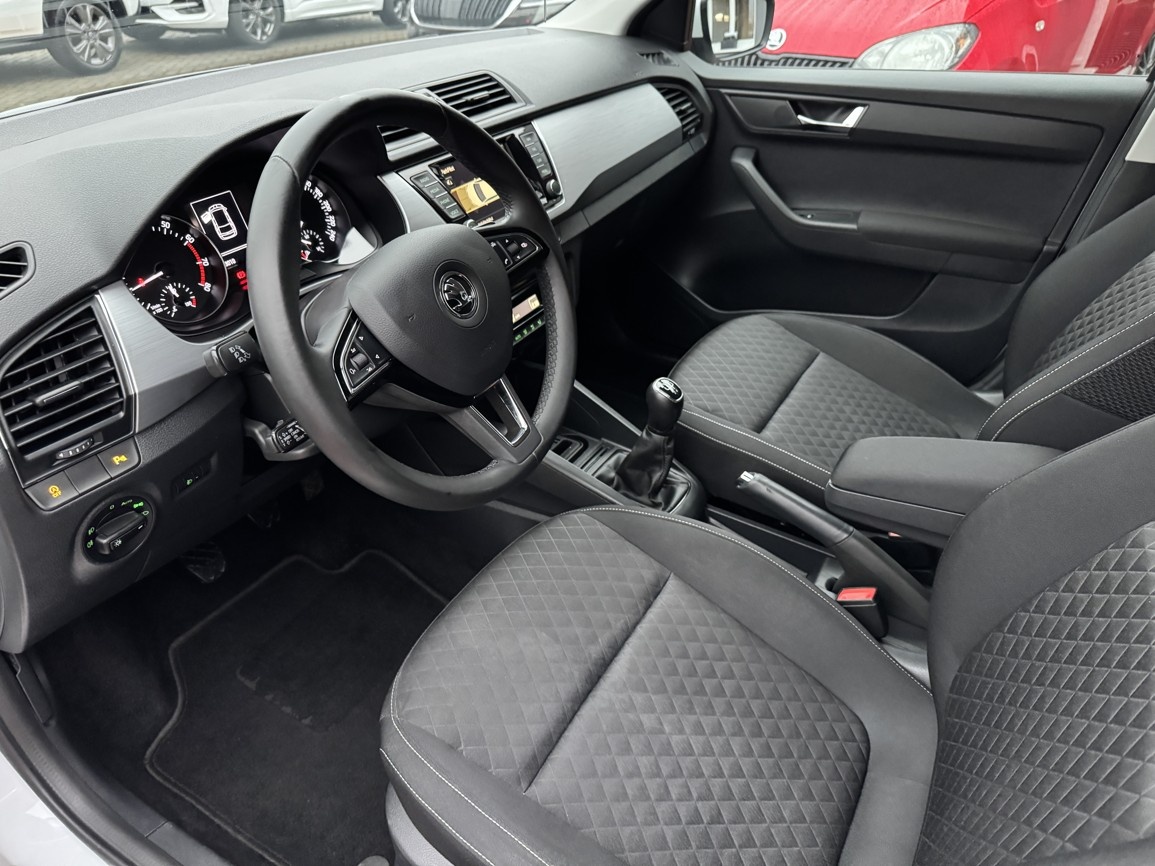 Škoda Fabia 1.2TSi Navi Digi Klima Tempomat Smartlink DAB - 9