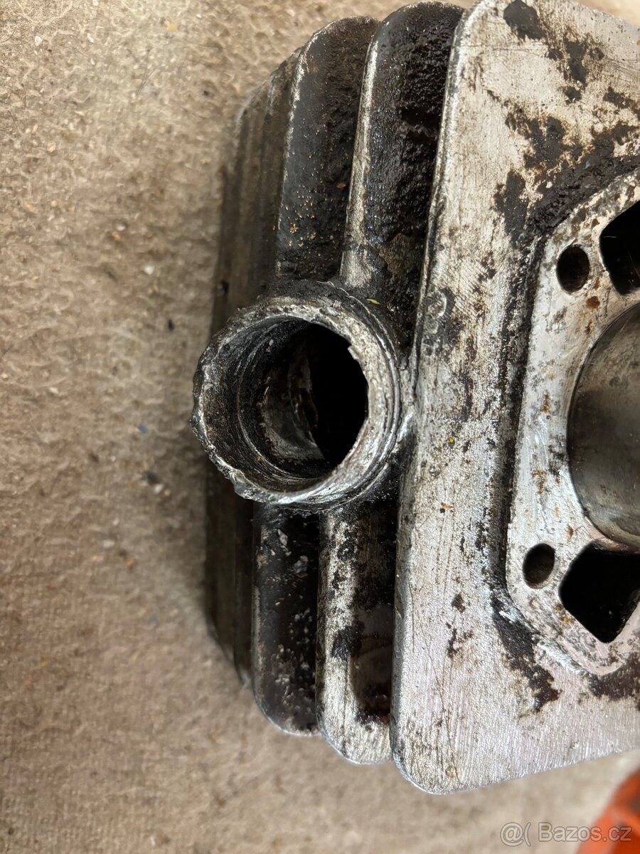 Válec a karburator Simson - 9