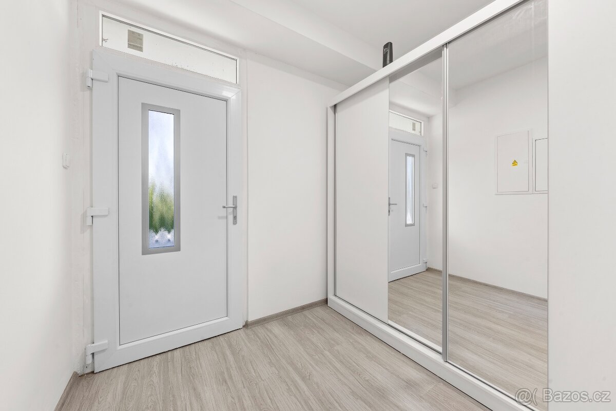 Prodej RD 4+1 (243m2), pozemek 907m2, Kuřim, Tišnovská - 9