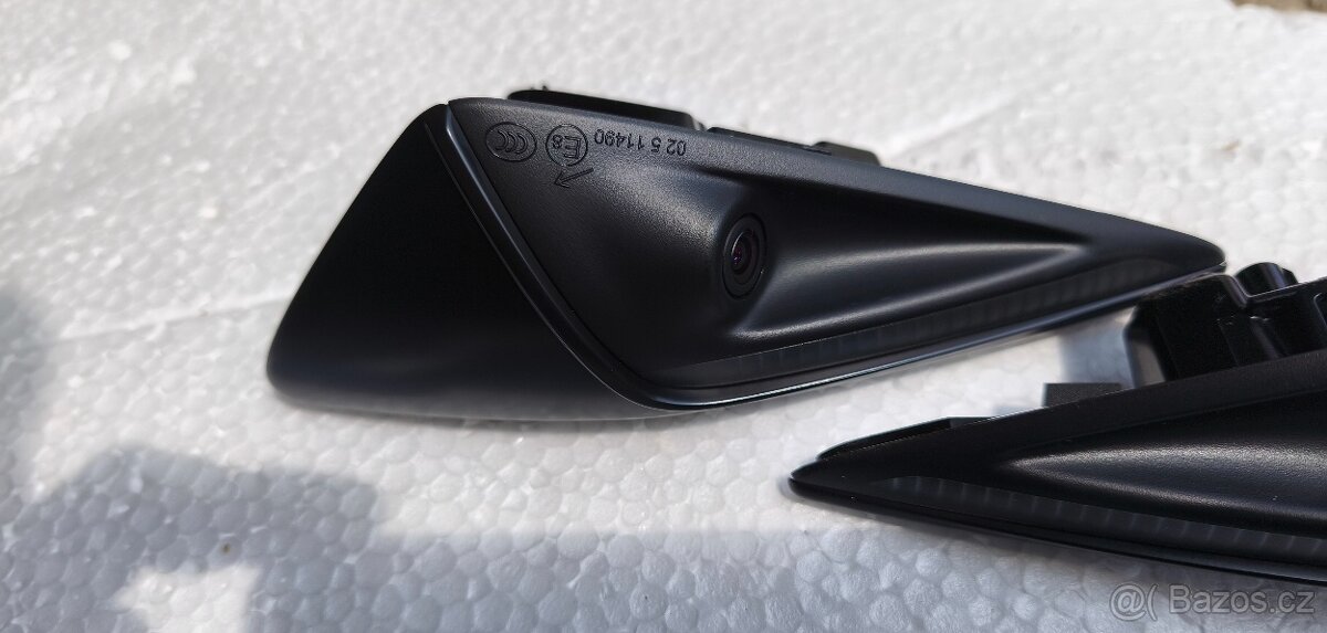 Tesla 3 Tesla Y bocní kamera side camera Tesla - 9