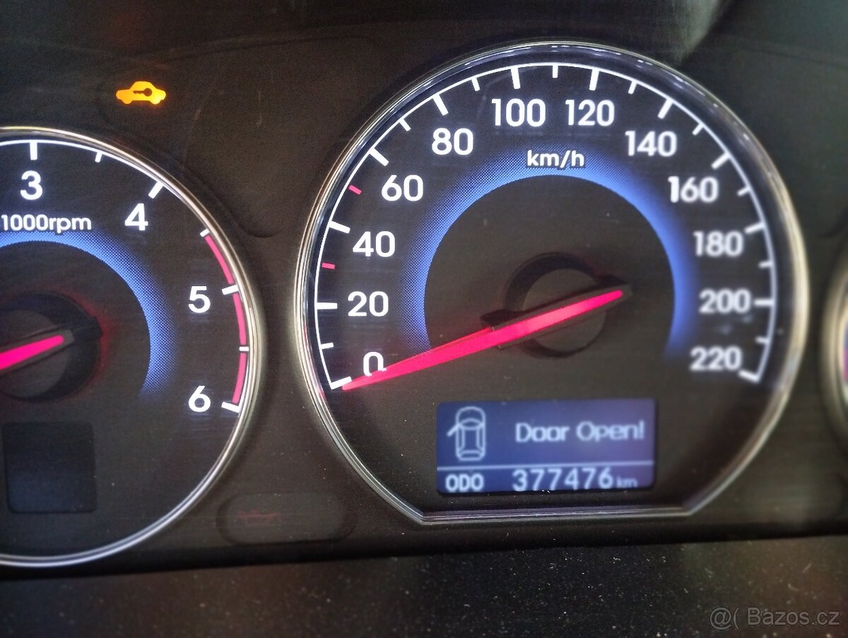 Prodám Hyundai Santa Fe 2,2crdi - 9