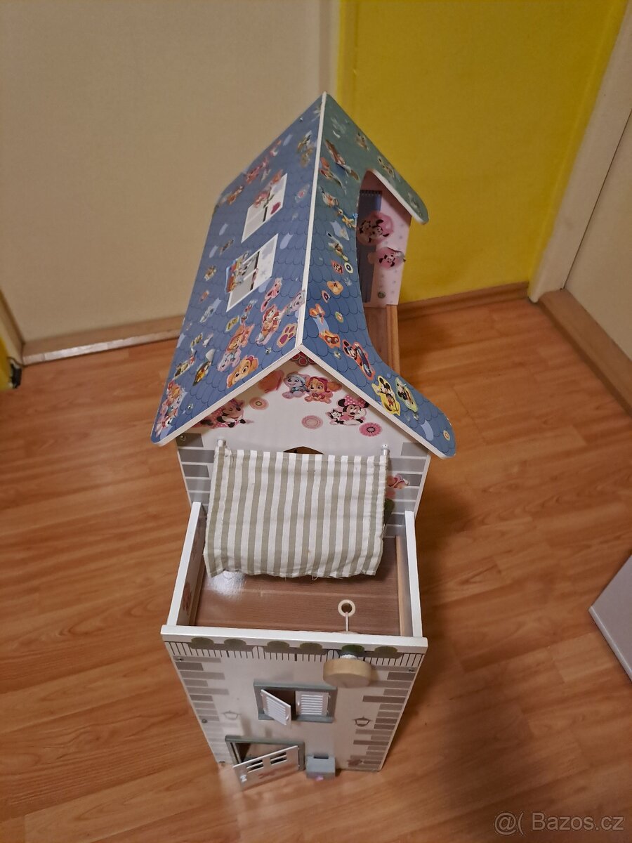 Domeček pro panenky - 9
