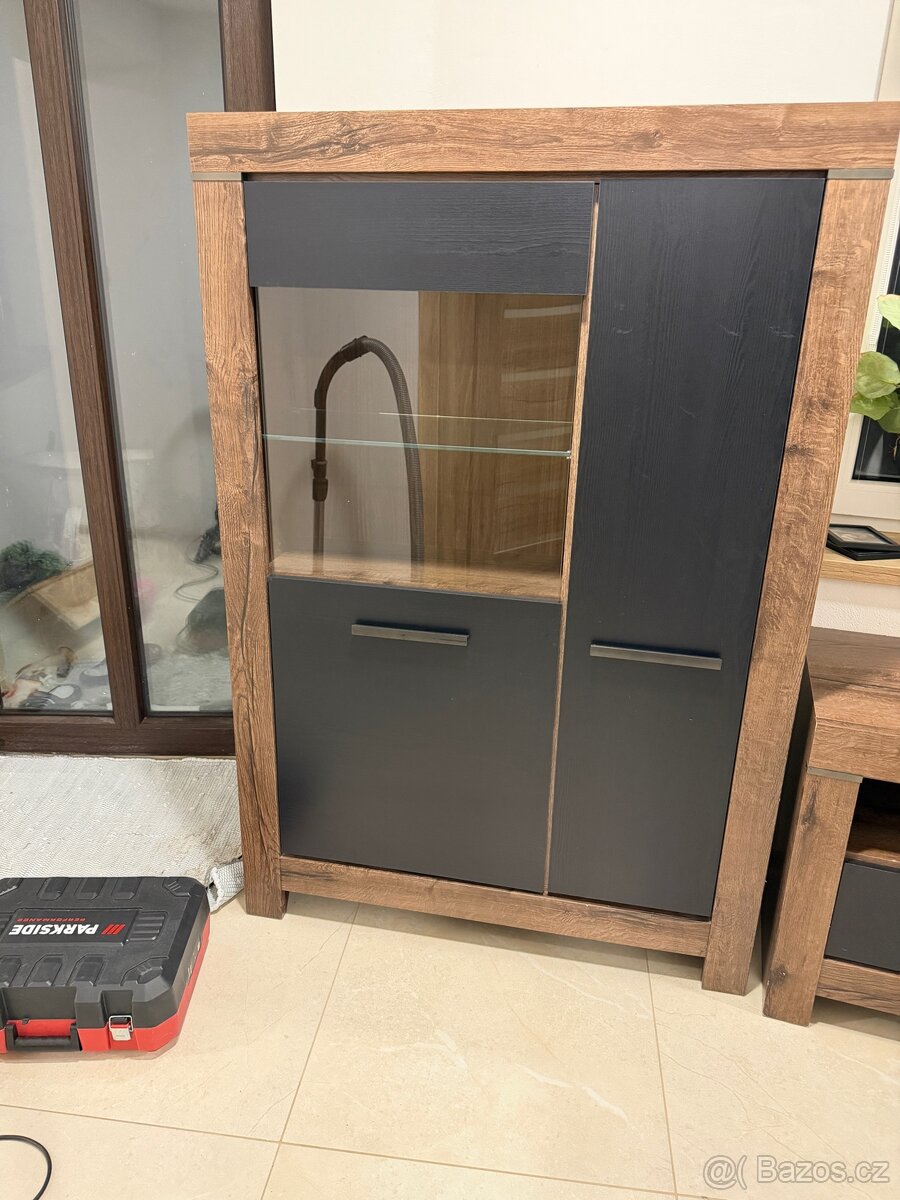 Obývací nábytek BALIN – tmavý dub / černá - 9