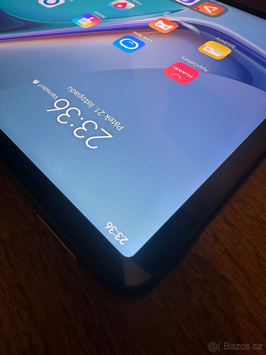 Huawei Matepad 11, Displej 2,5K 120Hz - 9