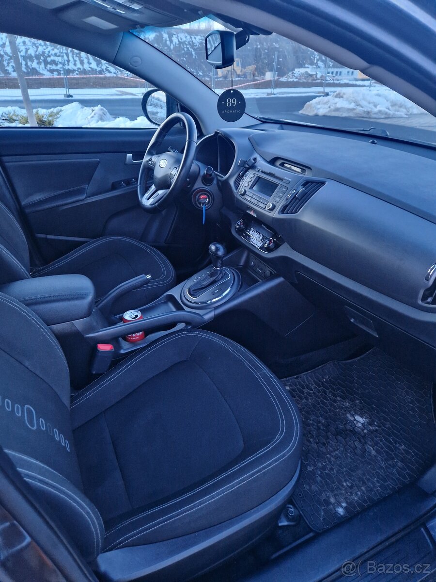 Kia Sportage 2.0nafta 4×4 AWD automat - 9