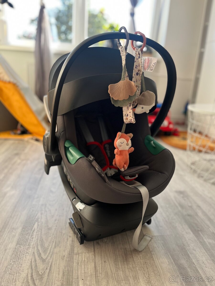 Joolz kočárek + autosedačka cybex - 9