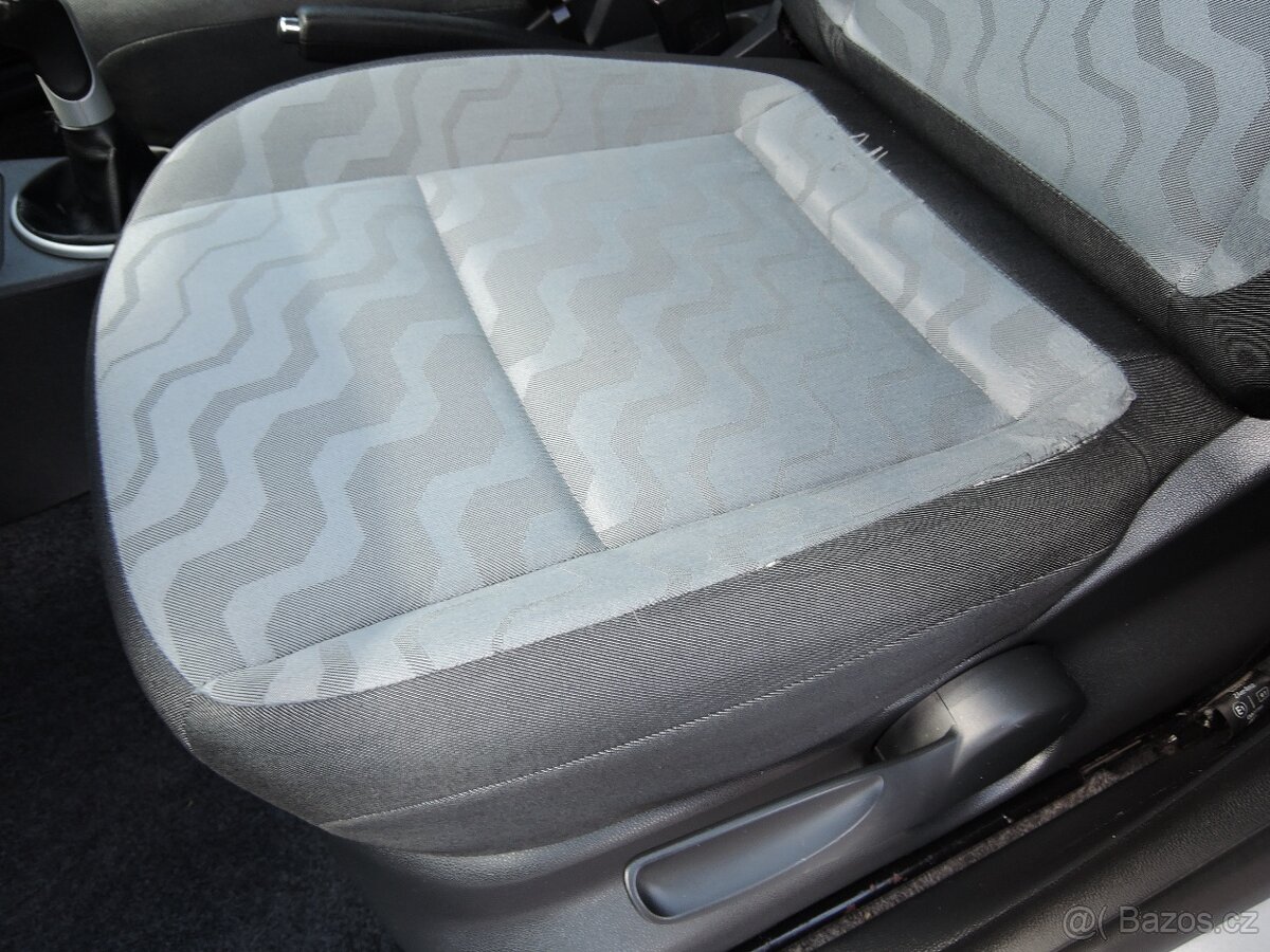 Škoda Fabia, 1,4i 16V Servis 1.maj. - 9