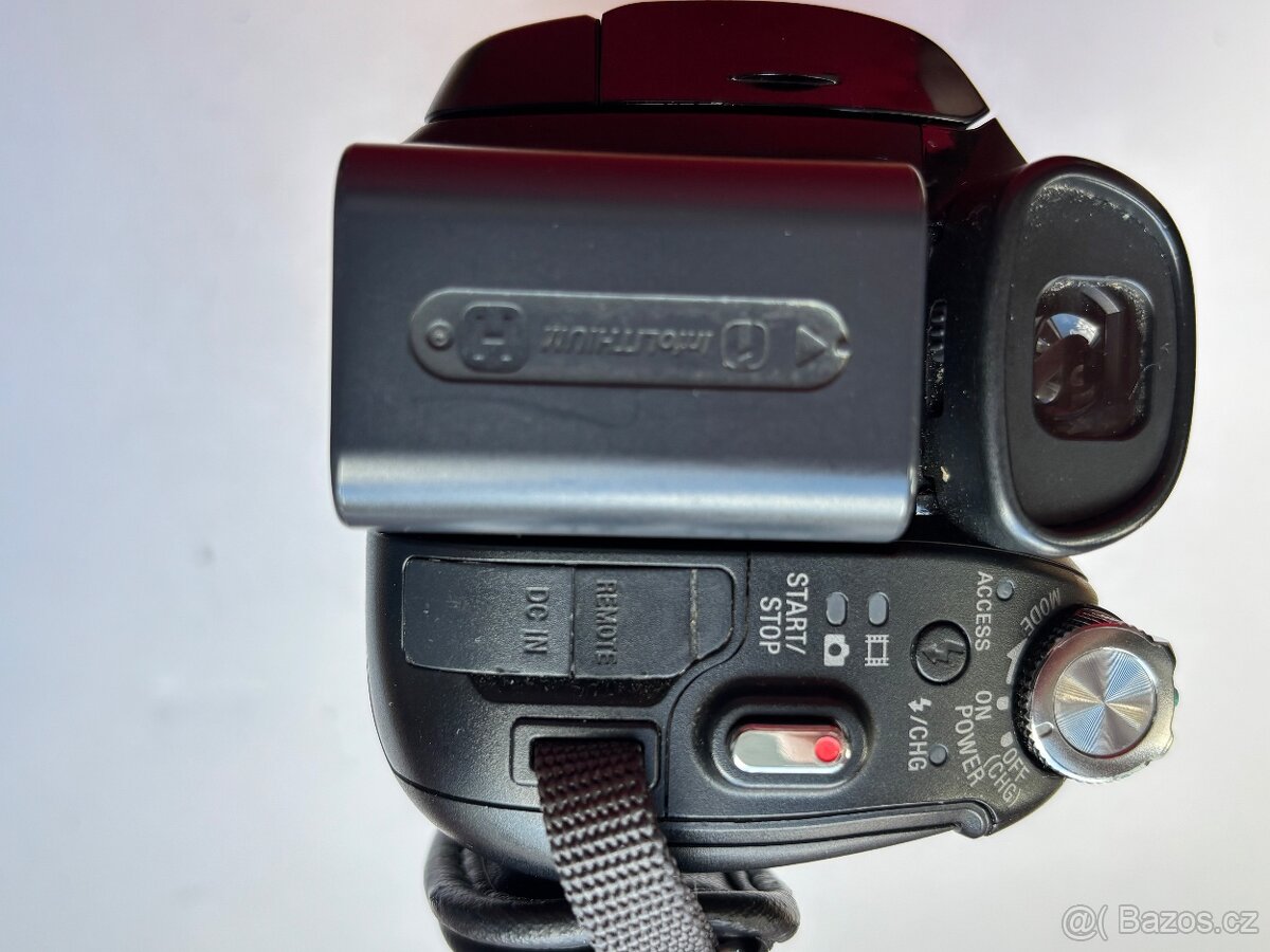 Sony HDR-SR8 + příslušenství - 9