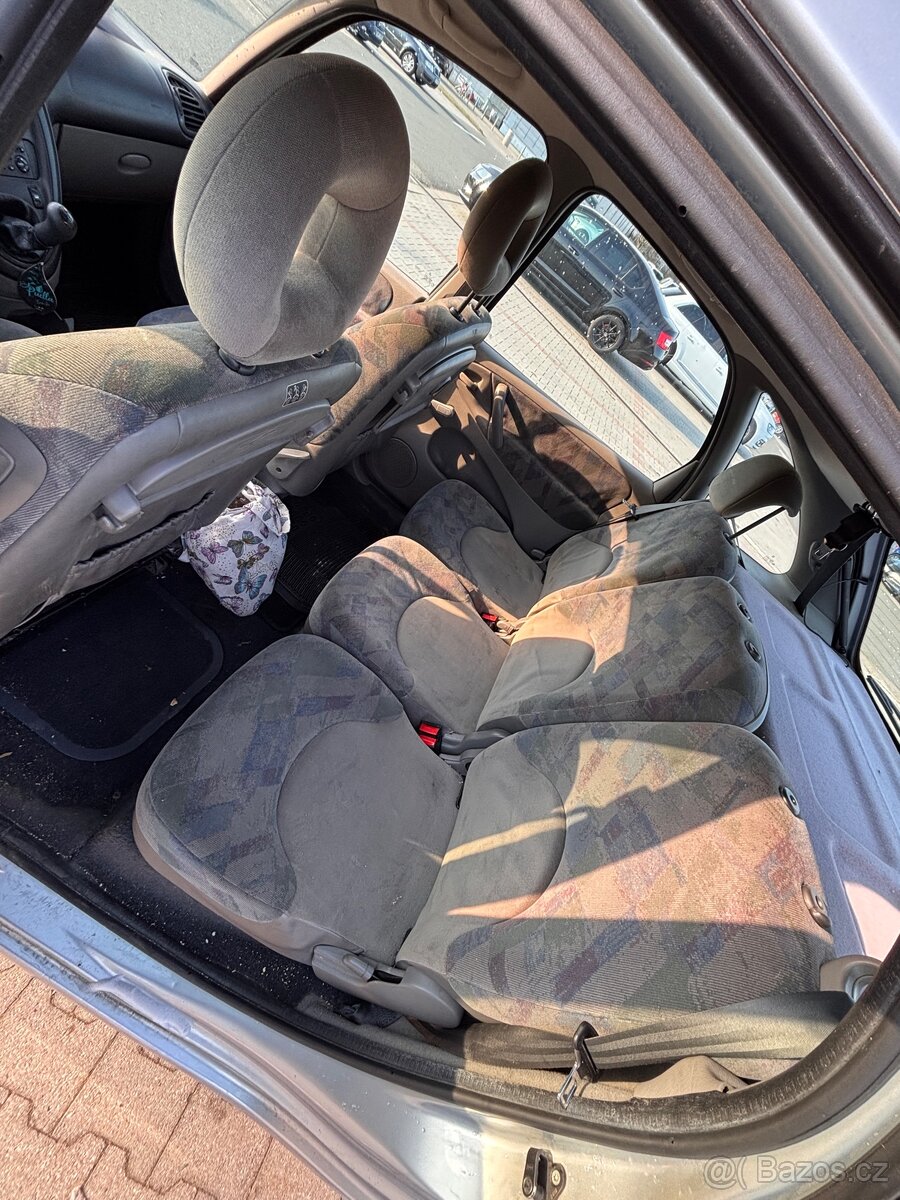 Citroen Xsara Picasso - 9