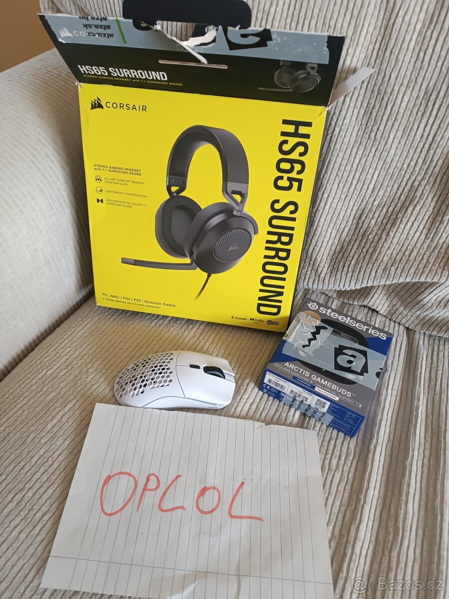 Mix herních věcí pro hráče - 9