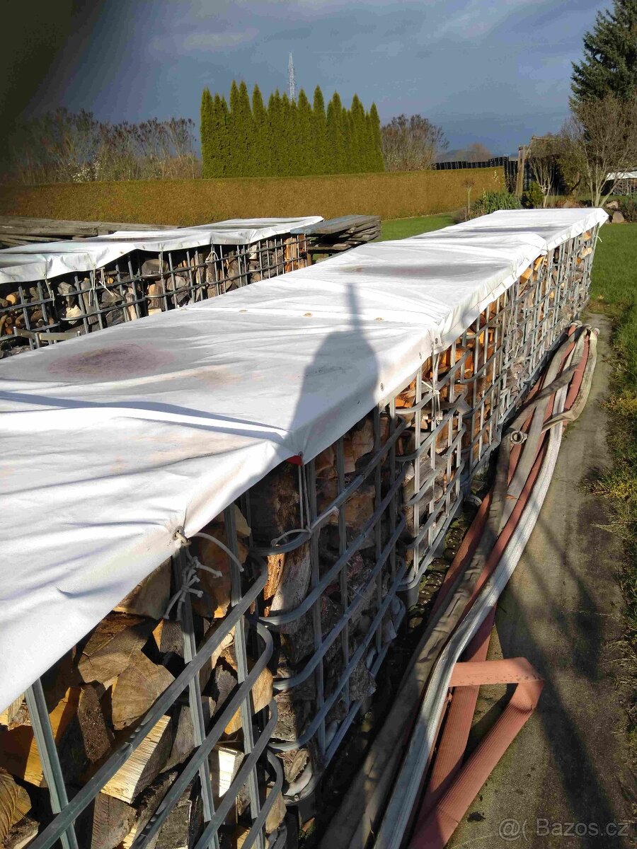 Plachta krycí,plachtu k zakrytí všeho na dlouhá léta - 9