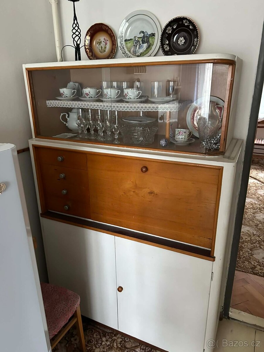 Zachovalý nábytek za odvoz - 9