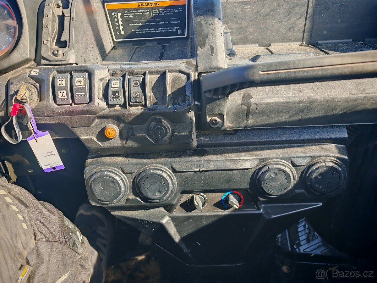 Can Am HD8 Traxter PRO, 2019,topení. - 9