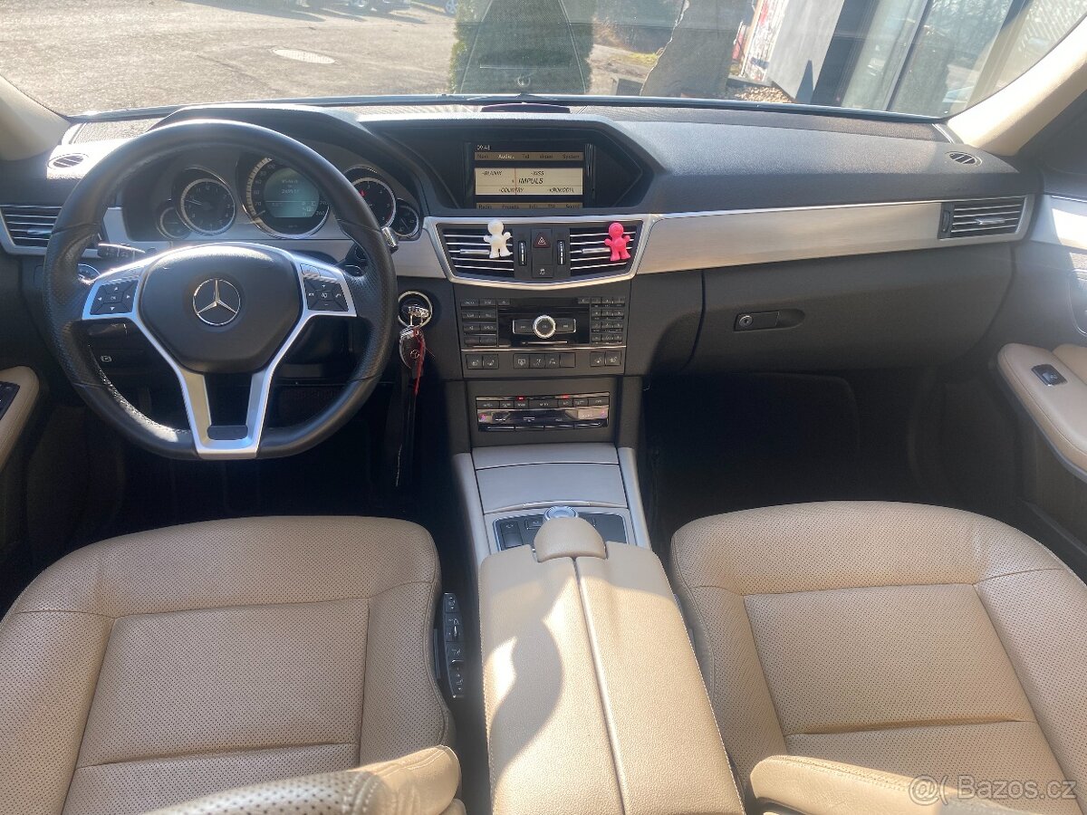 Mercedes-Benz Třídy E 350 CDI - 9