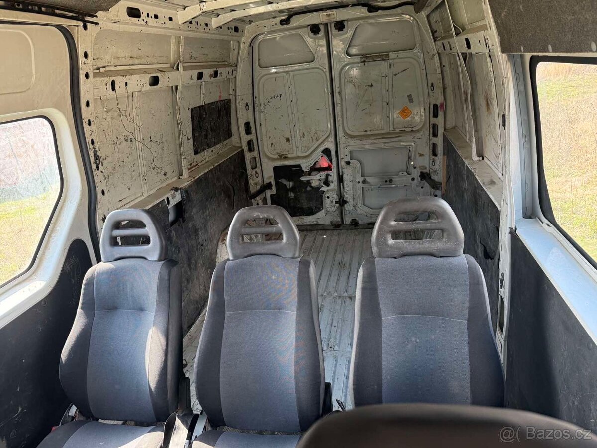 Renault master 8míst - 9