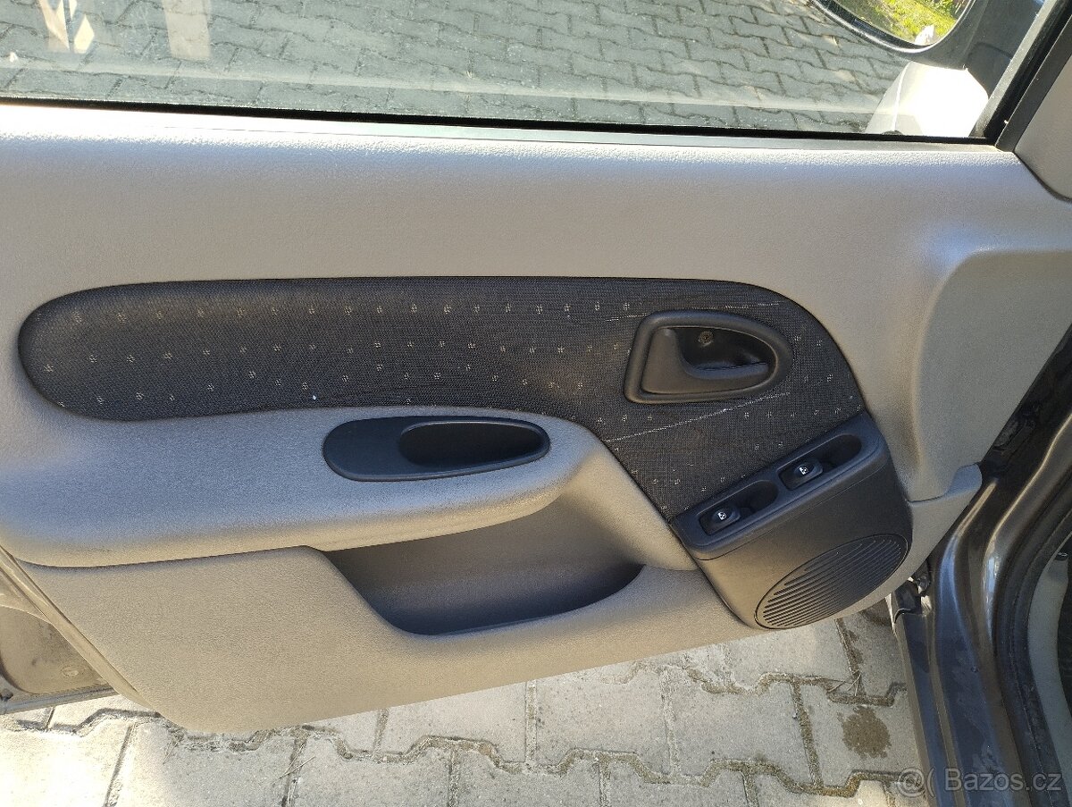 Renault Thalia r.v.2003 - 9