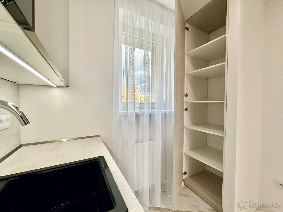 Kompletně zrekonstruovaný byt 3+1, Liberec - Krásná Studánka - 9