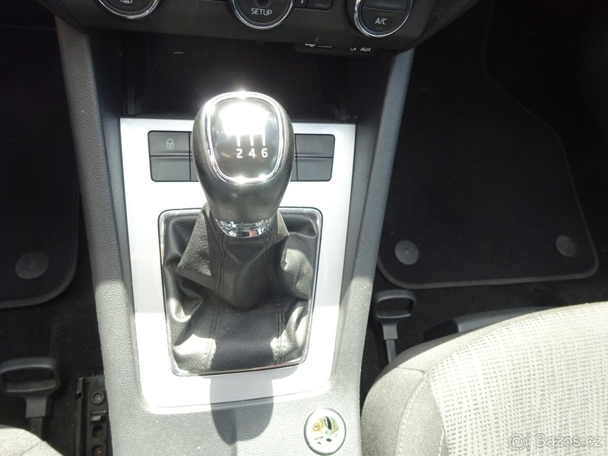 Škoda Octavia 2.0 TDI r.v.2013 (110 kw) DPH Koupeno v ČR - 9