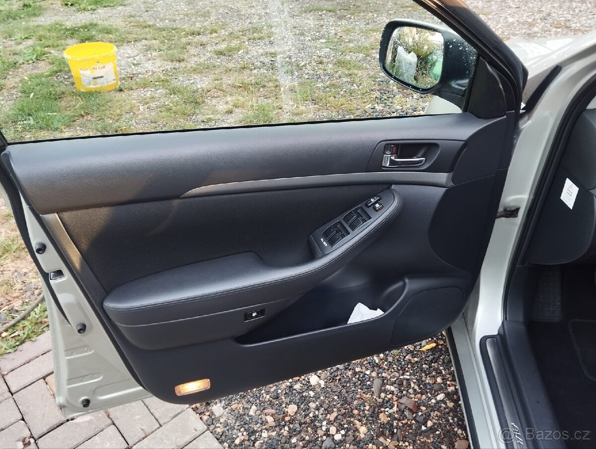 Toyota Avensis 2.0 diesel - 9