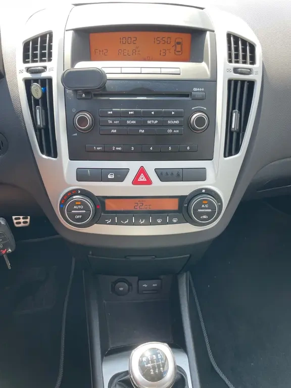 Kia Pro Ceed 2.0 CRDi 100kW - 9