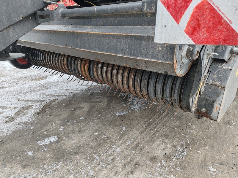 lis CLAAS QUADRANT 5300 EVOLUTION RC Tandem na hranaté balík - 9