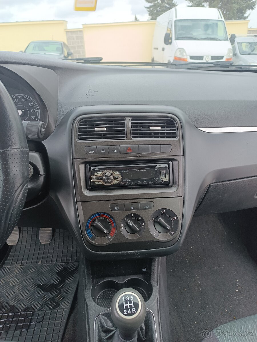 FIAT GRANDE PUNTO 1.3 JTD 55KW - 9