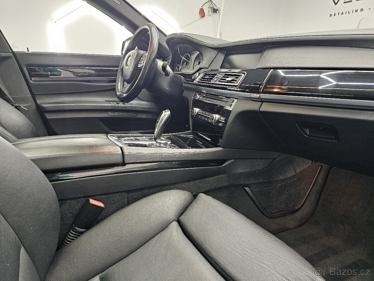 Bmw F01 740D X-Drive 225kw M-Paket - 9