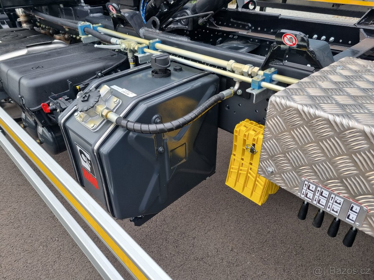 IVECO EUROCARGO 180E28 RUKA HIAB 158 + NOSIČ KONTEJNERU 10T - 9