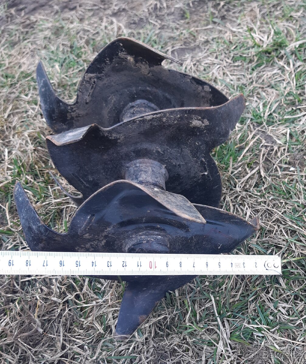 VARI TERA ROTAVÁTOR - 9