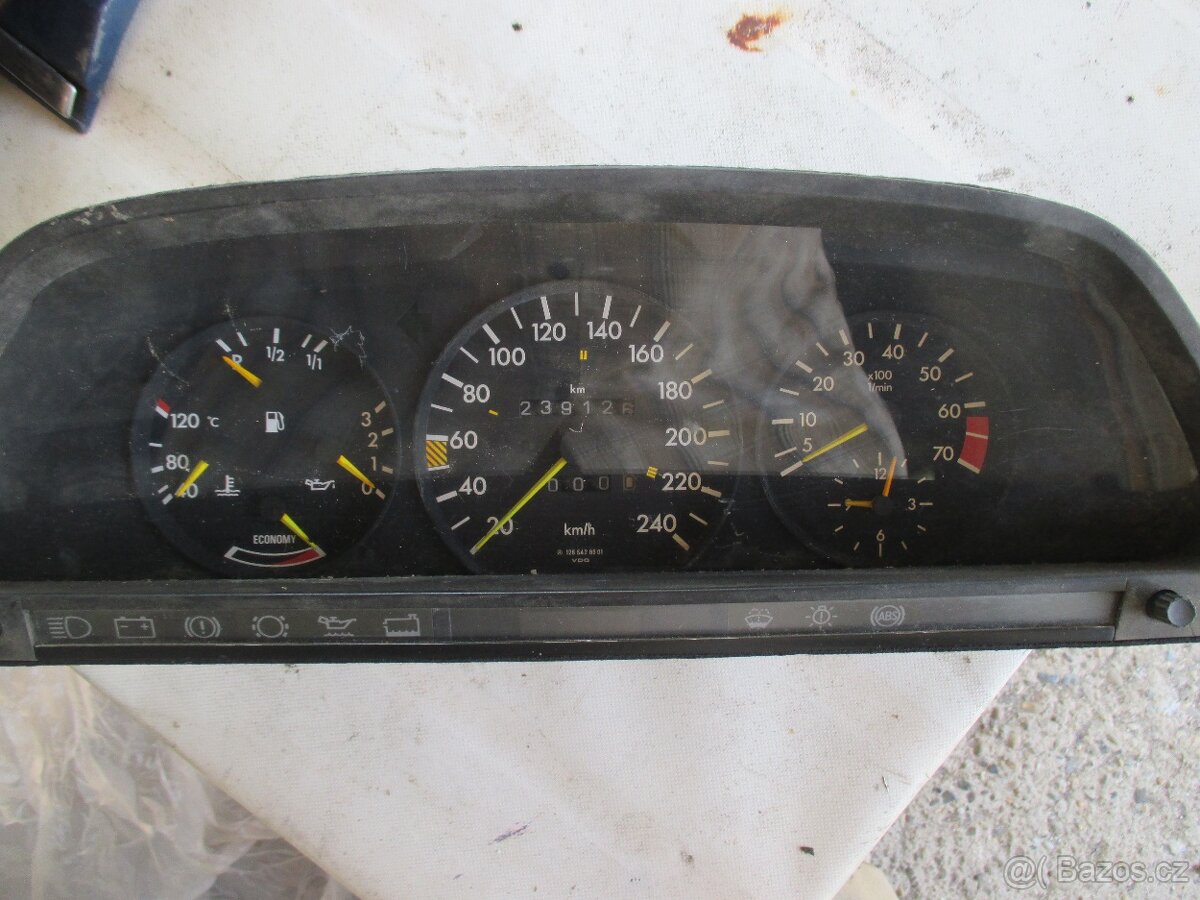 Mercedes w126. - 9