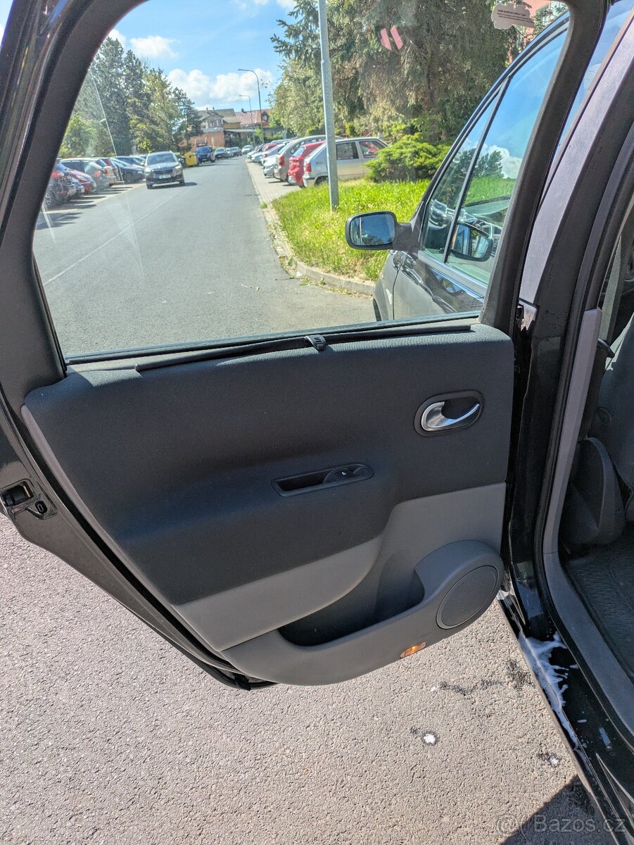 PRODÁM RENAULT MEGANE SCENIC 1.6. 83 KW BENZIN+ PLYN - 9